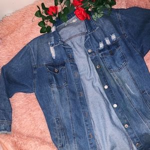 BOOHOO IVIVI LONGLINE DISTRESSED DENIM JACKET M/L
